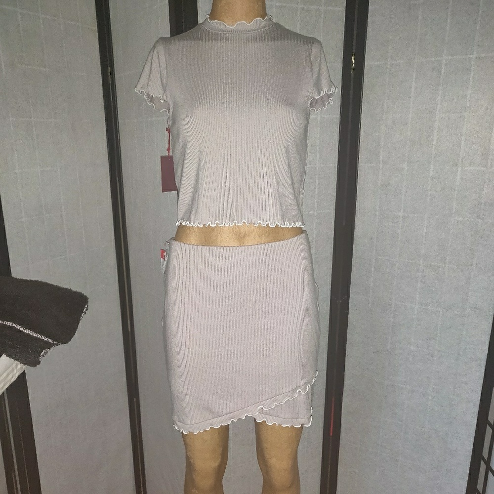Two piece skirt w/ top